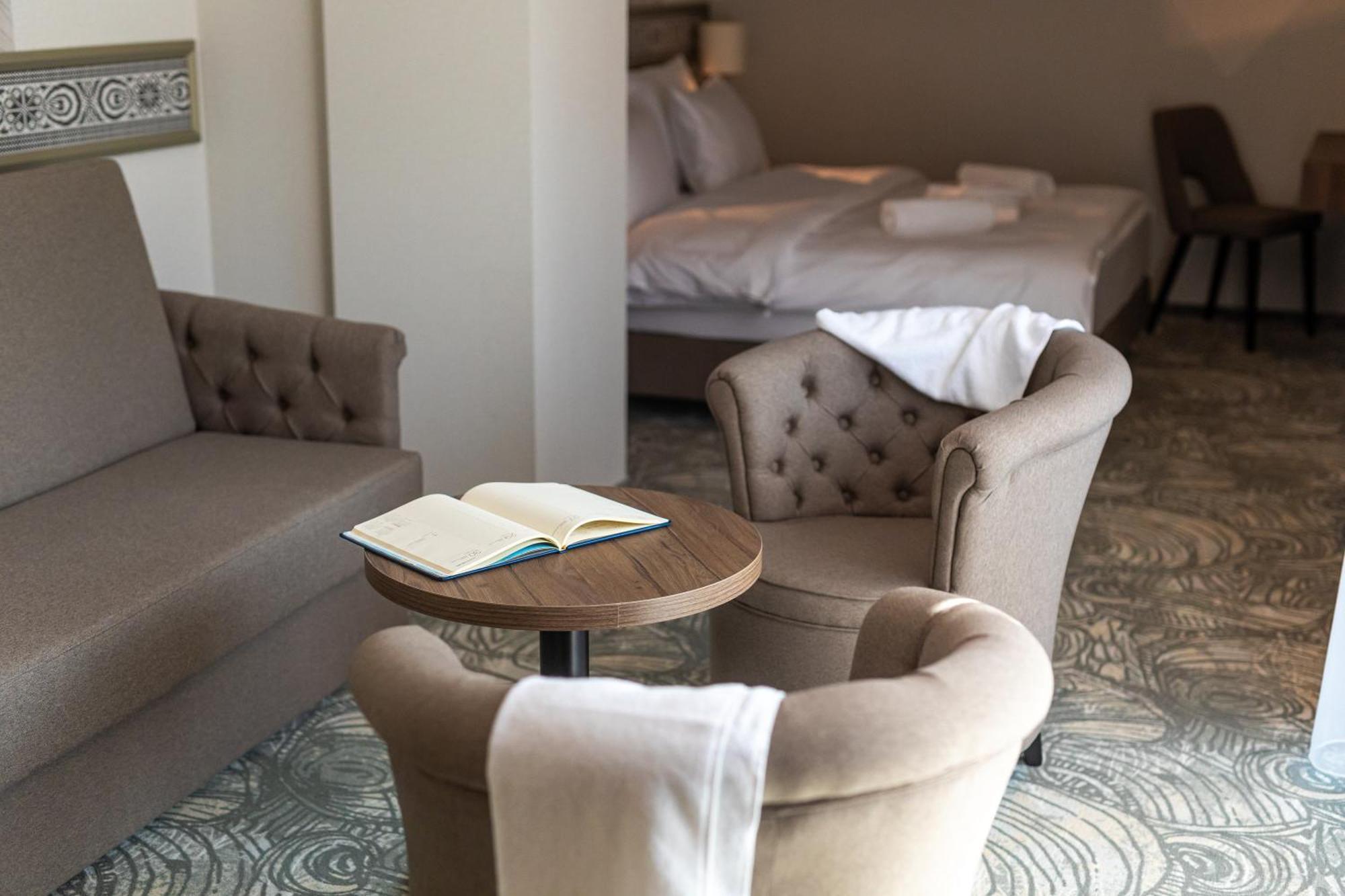 Hotel Crystal Wellness & Spa Superior Совата Экстерьер фото