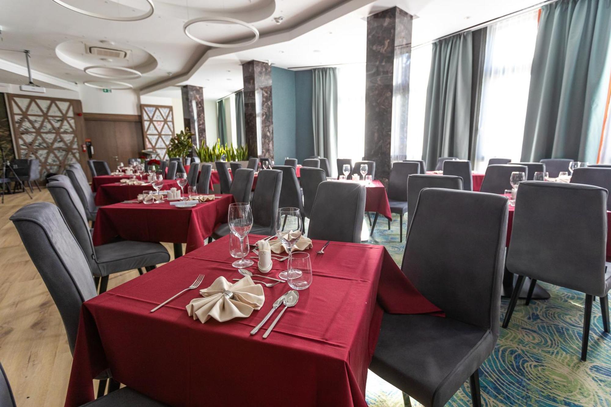 Hotel Crystal Wellness & Spa Superior Совата Экстерьер фото
