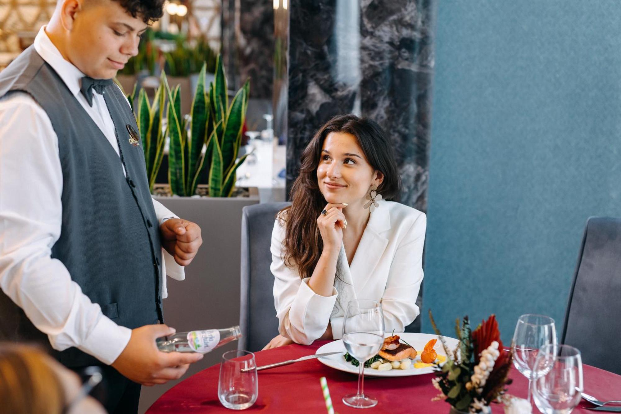 Hotel Crystal Wellness & Spa Superior Совата Экстерьер фото